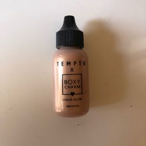 Temptu x BoxyCharm liquid glow